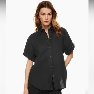 Aritzia Denim Forum Black button down